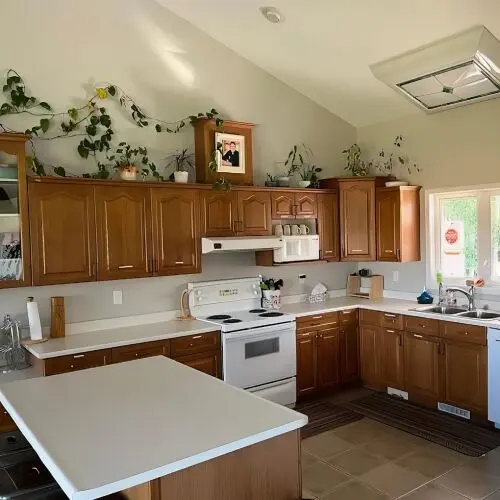 Change Center kitchen